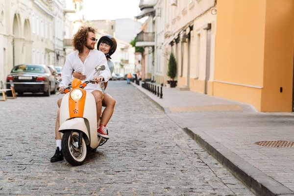 Scooter Piaggio MP3 500 : ses caractéristiques, ses avantages et son positionnement sur le marché