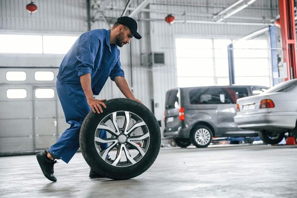 Quelles sont les astuces pour bien choisir la marque de pneu ?